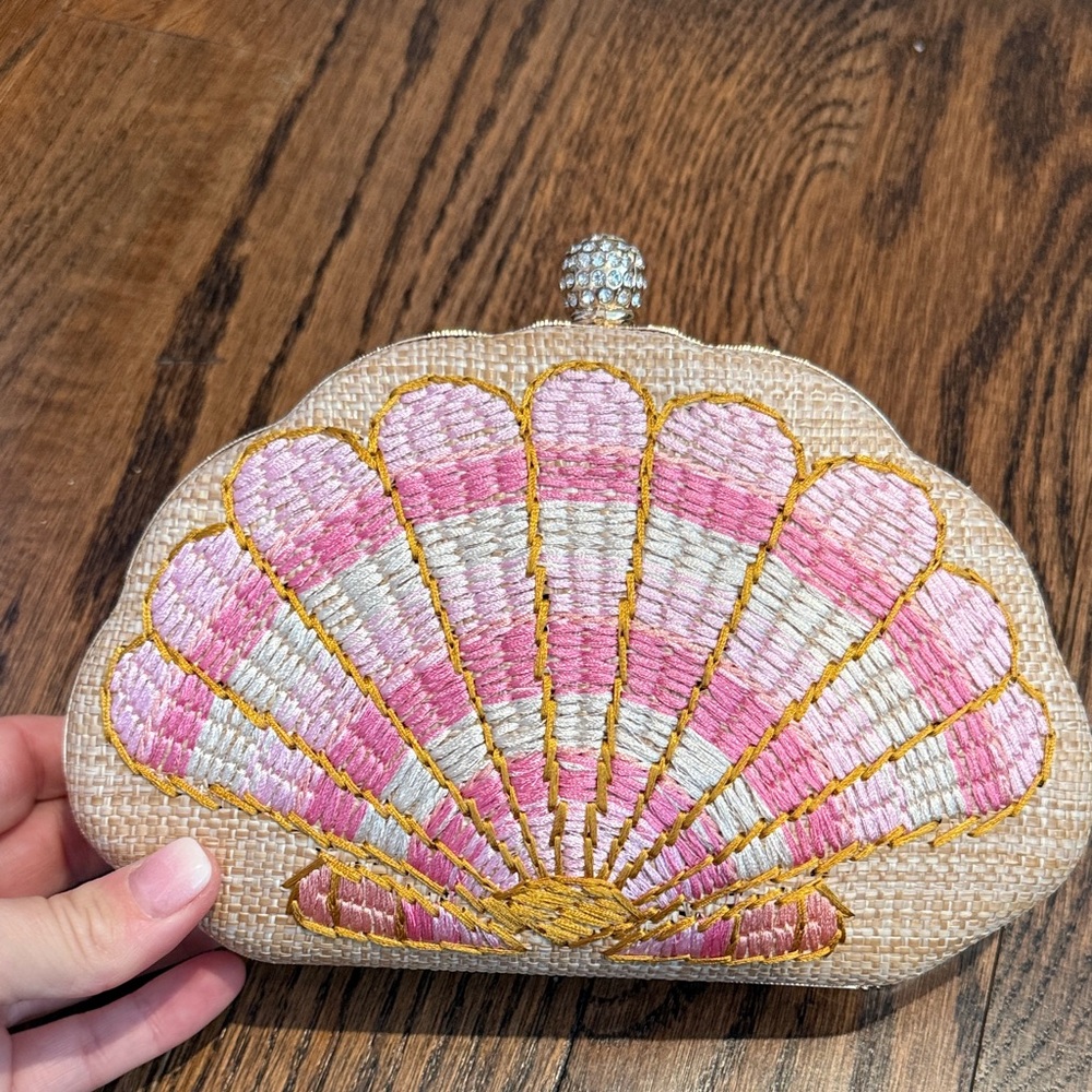 Shell-Shaped Clutch with Pink and Gold Embroidery
